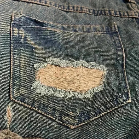 Free people acid wash shorts - Picture 4 of 9